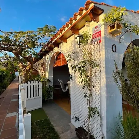 Bungalow Con Jardin Y Piscina San Bartolomé