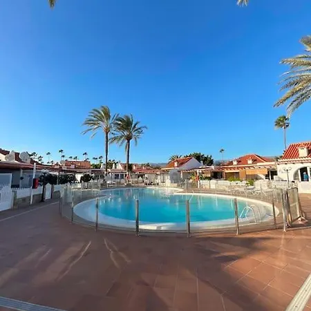 Bungalow Con Jardin Y Piscina San Bartolomé